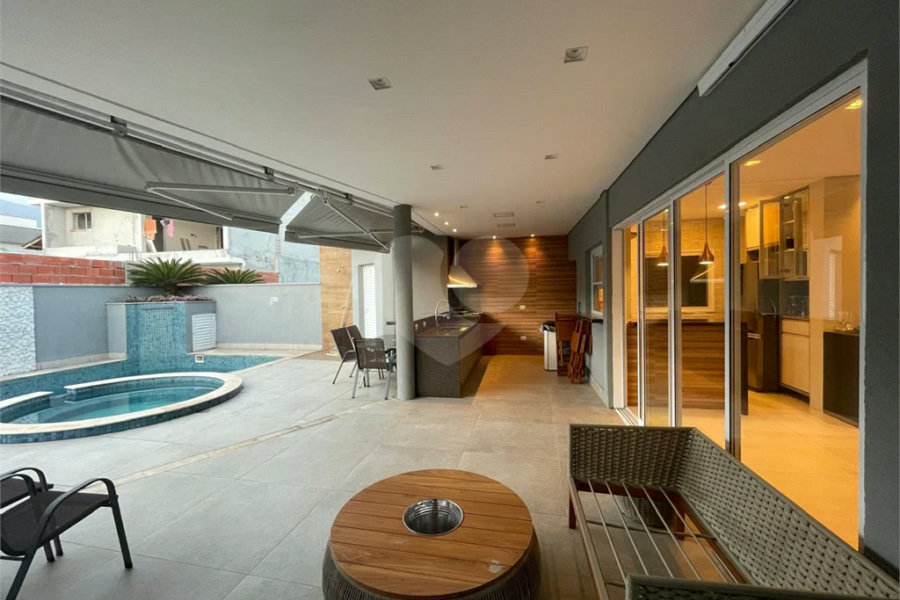 Casa à venda ou para alugar com 4 suítes em Morada da Praia, Bertioga, SP