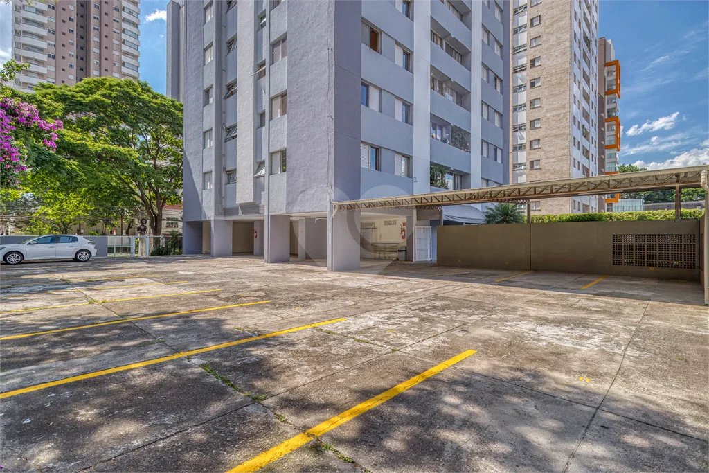 Apartamento com 3 quartos à venda em Brooklin - SP