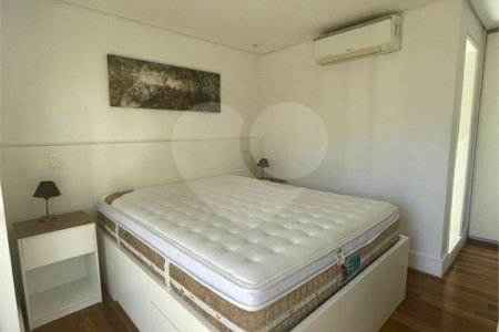 Apartamento à Venda no Itaim Bibi com Infraestrutura Completa de Lazer