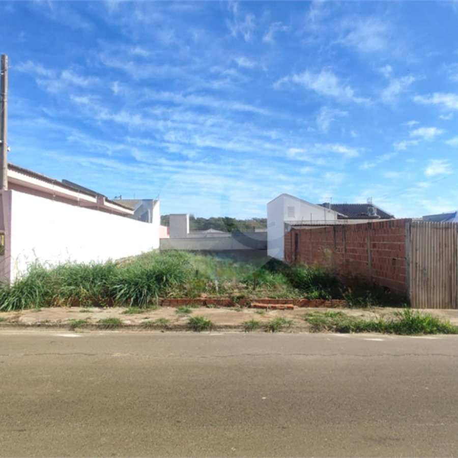 Terreno à venda no bairro Jardim Embaré, em São Carlos/SP