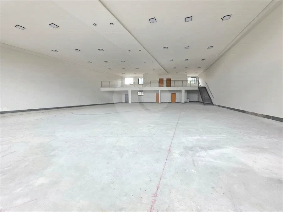 Prédio Comercial para Locação no Jardim Santo Antônio em Valinhos/SP