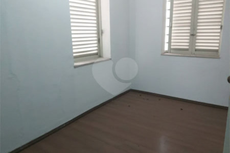 Casa térrea a venda no centro de São Carlos com 3 quartos