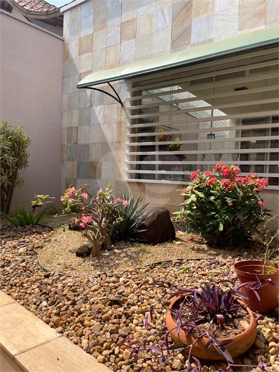 Casa à venda com 3 dormitórios no Bairro Cidade Jardim em Piracicaba - SP.
