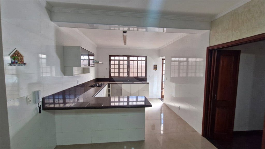 Casa/Sobrado a venda no Timburis em São Carlos