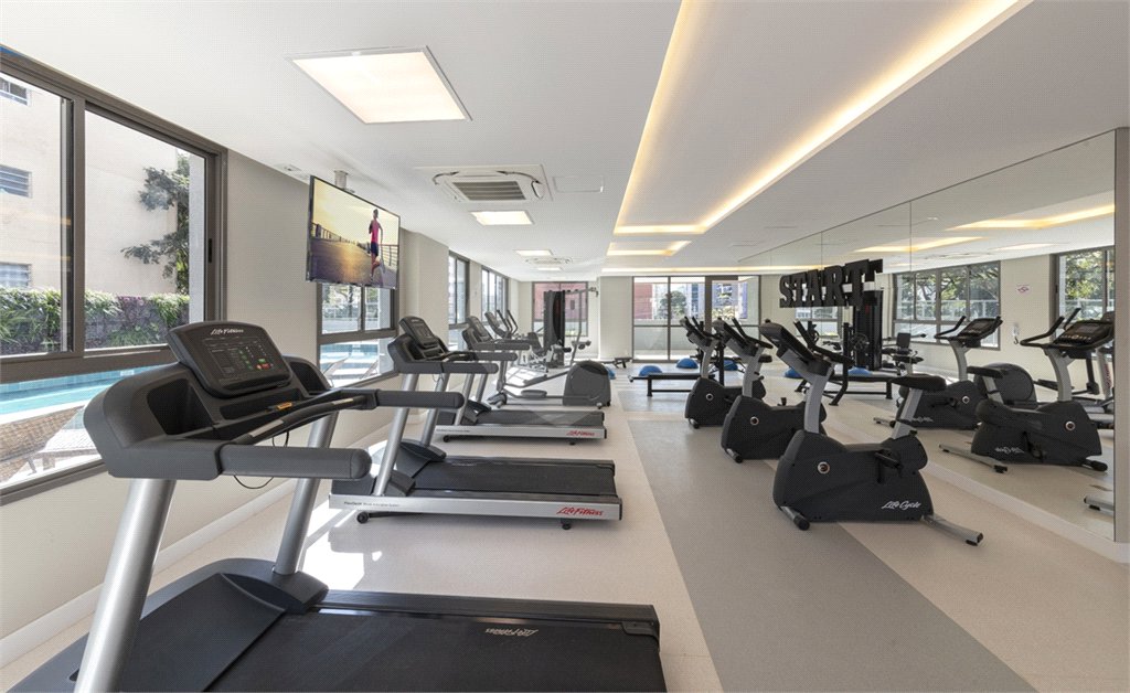 Apartamento à venda ou para alugar com 2 suítes em Vila Olímpia, São Paulo, SP