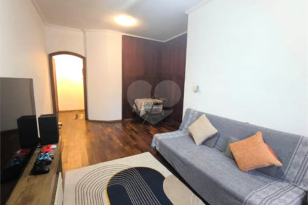Apartamento à Venda no Edifício Esther Lins – Próximo à USP e UFSCar.