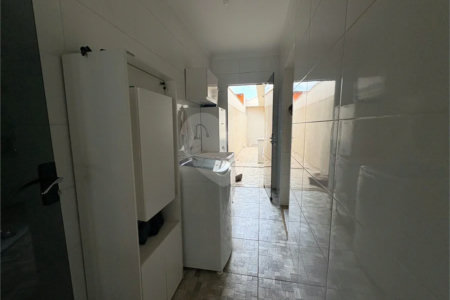 CASA NO JARDIM ACAPUCO