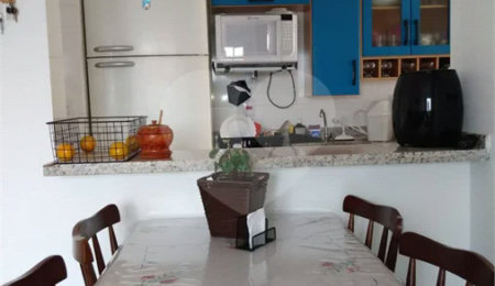 Apartamento à venda com 2 quartos, sendo 1 suíte,  no Centro, Bertioga, SP