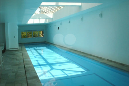 Apartamento a venda com 252 m² no Campo belo.