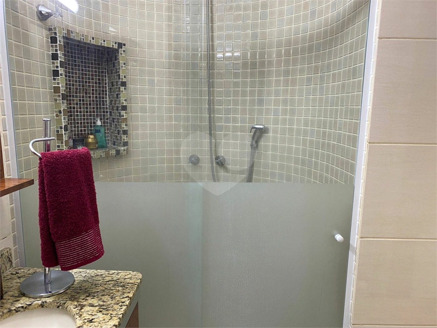 Apartamento à venda no Tatuapé, com 108 m², 3 quartos, 1 suíte, 2 vagas de garagem