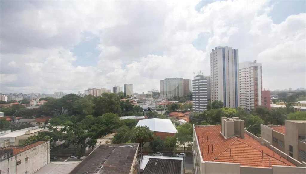 Estúdio no Campo Belo.