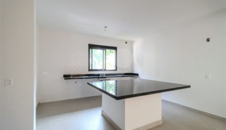 Casa à venda com 3 quartos, sendo 1 suíte,  no condomínio Cube Campo Belo, São Paulo - SP