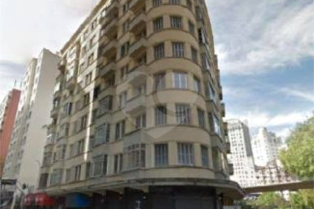 Amplo Apartamento no Centro