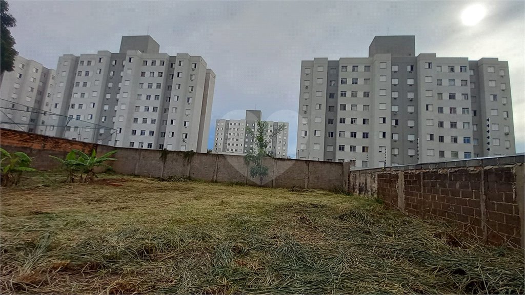 Terreno com 2.088,00 m² .
