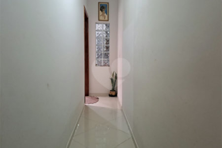Casa à venda com 3 quartos em Popular III, Louveira, SP