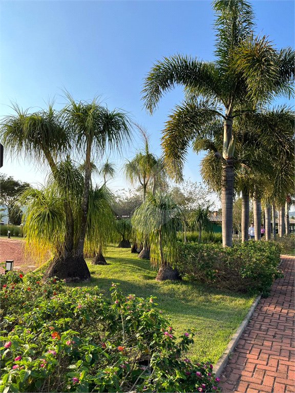 Lote disponivel para a venda no condominio Cavalinno
