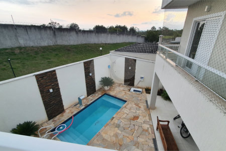 CASA A VENDA NO URBANOVA COM 390M², 5 DORMITORIOS, 6 BANHEIROS, PISCINA, 3 VAGAS, Sjc