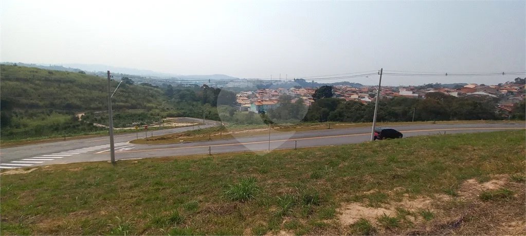 Terreno à venda em Parque dos Estados, Louveira, SP