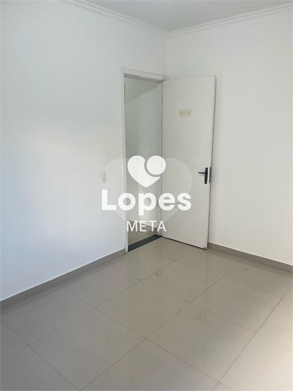 APARTAMENTO A VENDA, CONDOMINIO VIA SCHNEIDER, 3 DORMITORIOS 1 SENDO SUITE, 2 VAGAS DE GARAGEM, TAUB