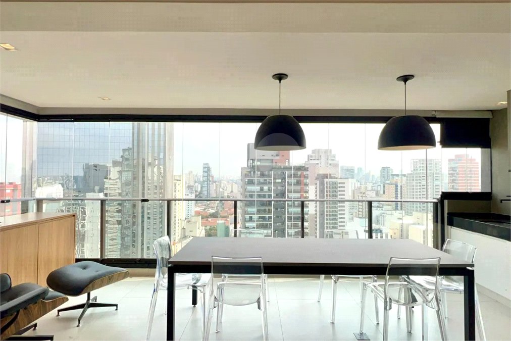 Apartamento para venda em Pinheiros com 1 quarto, sendo 1 suíte, 72m²