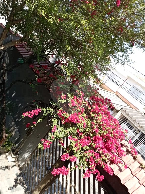 Casa com 300m² , 4 dormitórios , sendo 2 suítes , 5 vagas , à venda no bairro Curuçá , em Santo André.