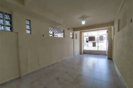 Sobrado à venda com 3 quartos, sendo 1 suíte,  em Jardim Ester, São Paulo, SP