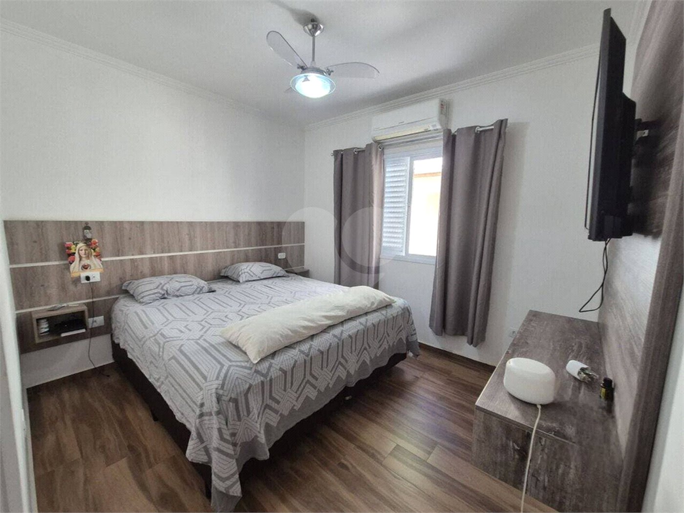 Casa à venda com 3 quartos, sendo 1 suíte,  em Vila Augusta, Sorocaba, SP