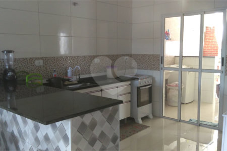 Casa Térrea à venda com 3 quartos, sendo 1 suíte,  em Jardim Estância Brasil, Atibaia, SP