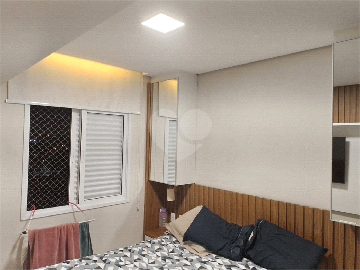 Apartamento à venda com 2 quartos, sendo 1 suíte,  em Mogi Moderno, Mogi das Cruzes, SP
