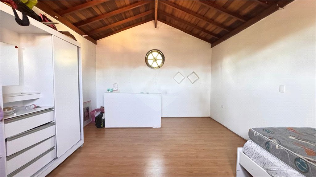 Chácara à venda com 3 quartos, sendo 1 suíte, em Vila São Pedro, Suzano, SP