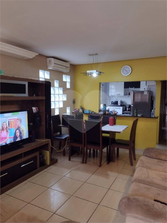 Casa à venda com 4 quartos, sendo 1 suíte, em Vila Vasconcelos, São Paulo, SP