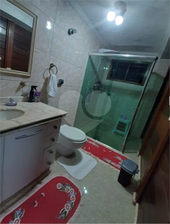 Sobrado à venda com 3 quartos, sendo 1 suíte,  no Centro, Vinhedo, SP