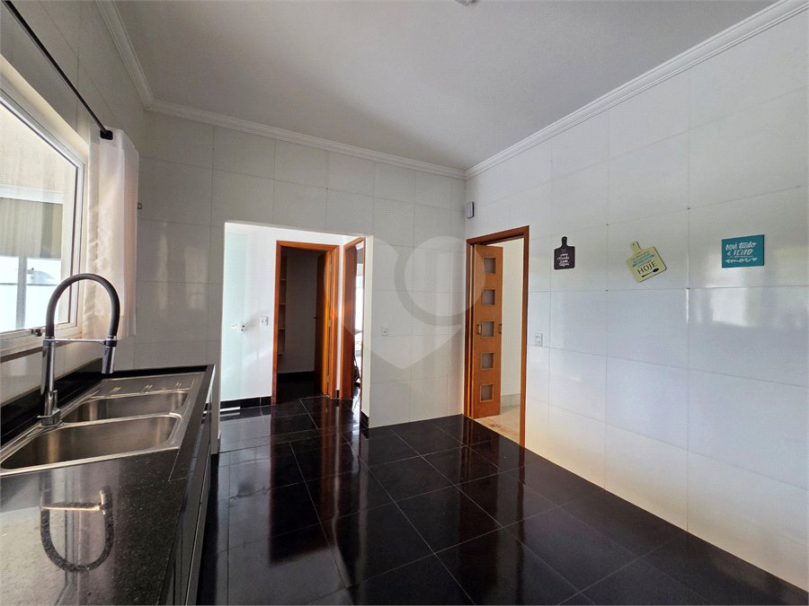 Casa à venda com 3 suítes no condomínio Jardim Solar do Bosque, Sorocaba - SP