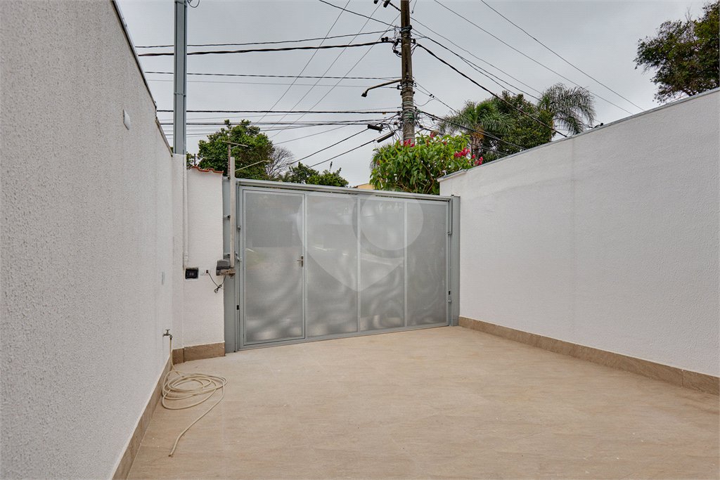 Sobrado à venda com 2 quartos, sendo 1 suíte,  em Jardim Prudência, São Paulo, SP