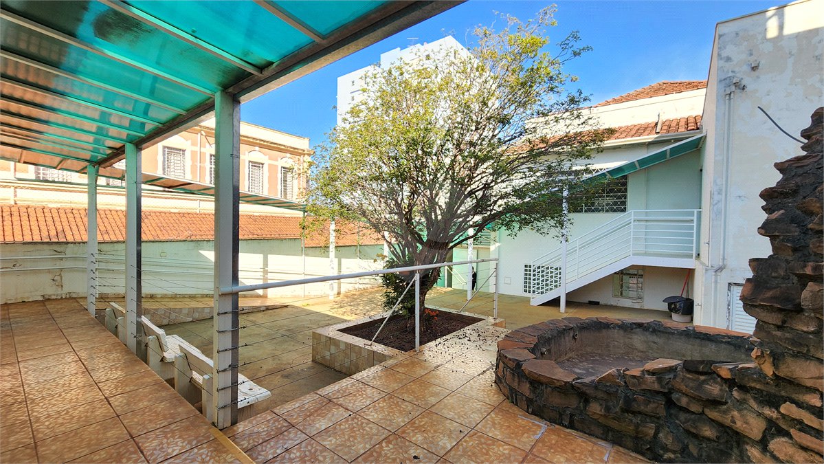 Prédio à venda no Centro, Araraquara, SP