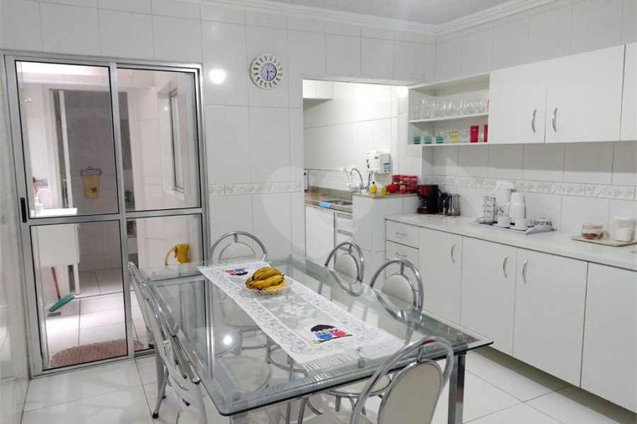 Sobrado à venda com 3 quartos em Jabaquara, São Paulo, SP