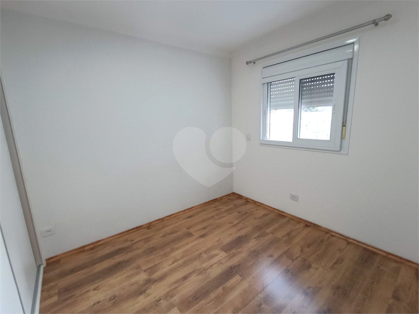 Apartamento à venda com 3 quartos, sendo 1 suíte, no Centro, São Roque, SP