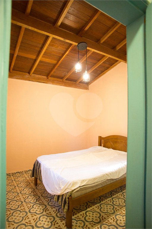 Chácara à venda com 3 quartos, sendo 2 suítes,  em Jardim Estância Brasil, Atibaia, SP