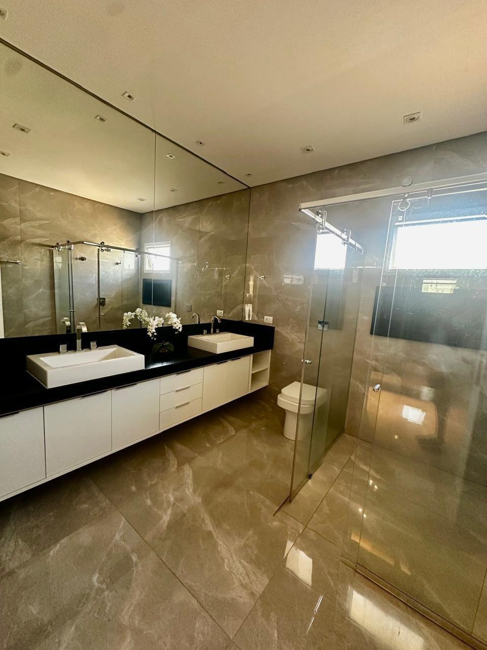 Casa de alto padrão à venda com 8 quartos em Condomínio Residencial Portal das Águas, Três Lagoas - MS