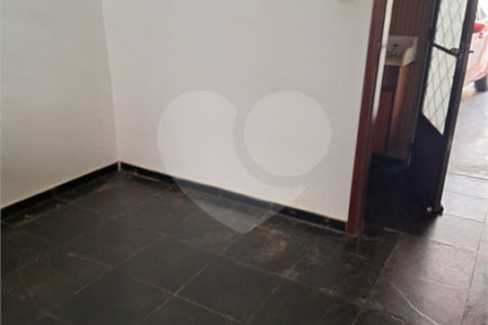 Apartamento à venda com 3 quartos, sendo 1 suíte, no Centro, Araraquara, SP