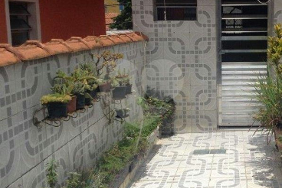 Casa à venda com 3 quartos, sendo 1 suíte, em Vila Romero, São Paulo, SP
