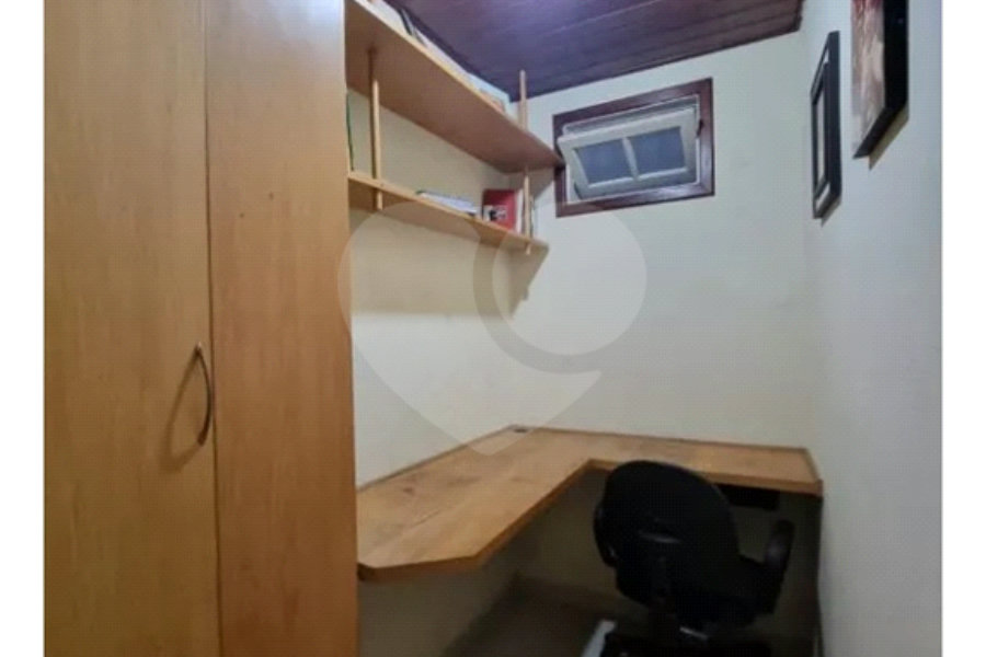 Casa Térrea à venda com 3 quartos, sendo 2 suítes, em Horto Florestal, São Paulo, SP