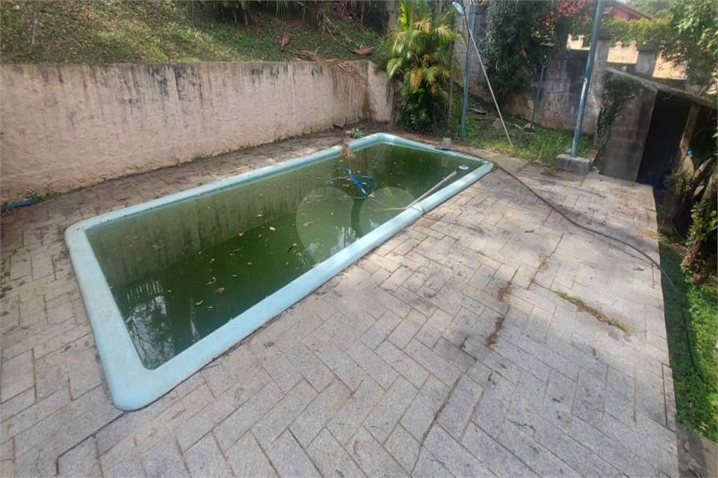 Casa à venda com 3 quartos no condomínio Cinco Lagos, Mairiporã - SP