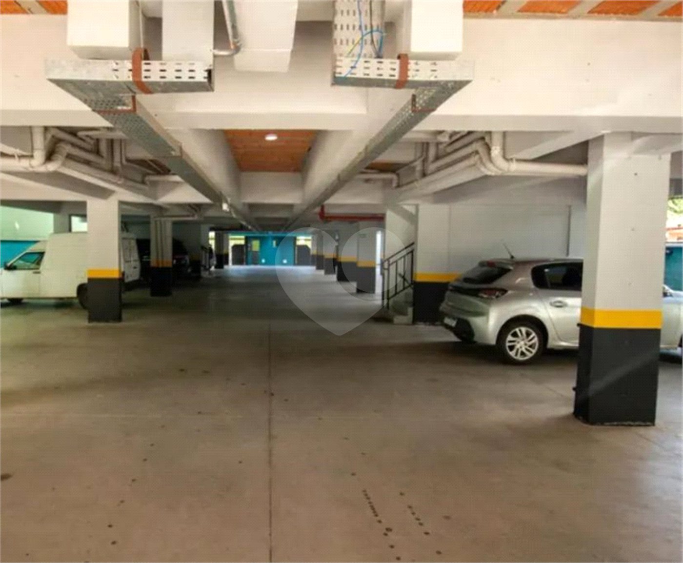 Apartamento à venda com 3 quartos, sendo 1 suíte, em Jardim Villaça, São Roque, SP
