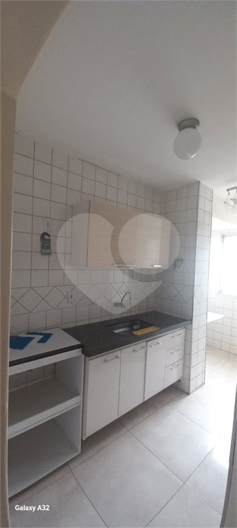 Apartamento à venda com 3 quartos em Jardim Viaduto (vila Xavier), Araraquara, SP