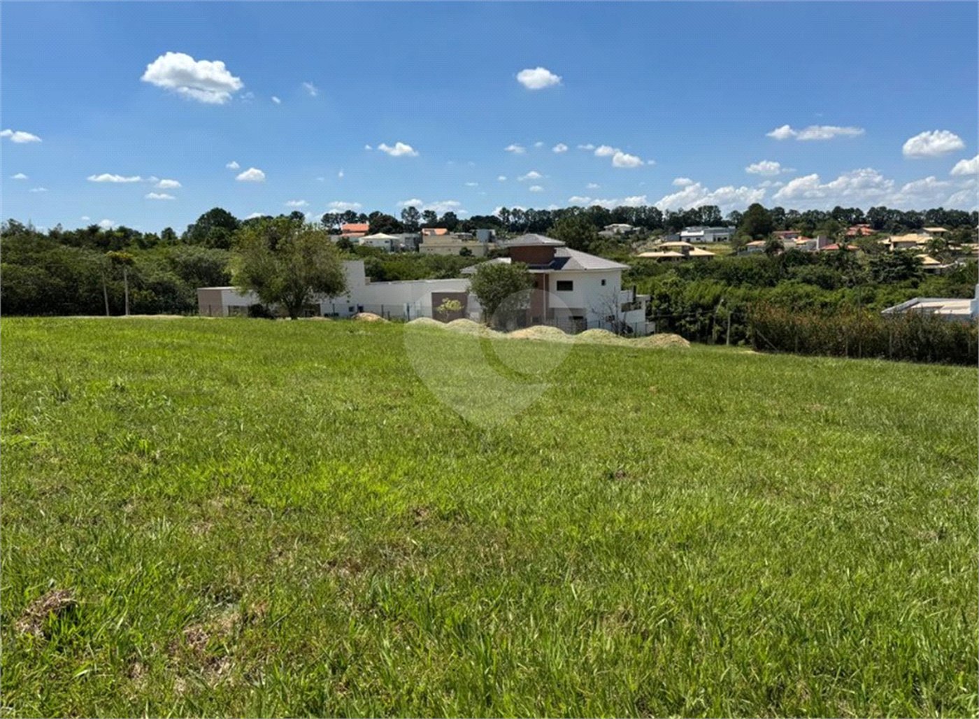 Terreno à venda no condomínio Residencial Dacha, Sorocaba - SP