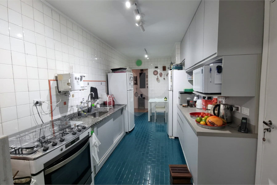 Apartamento à venda com 3 quartos em Jardim América, São Paulo, SP