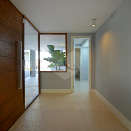 Casa à venda com 4 suítes em Campo Belo, São Paulo, SP