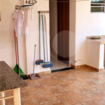 Casa à venda com 3 quartos, sendo 1 suíte,  no Centro, Guararema, SP