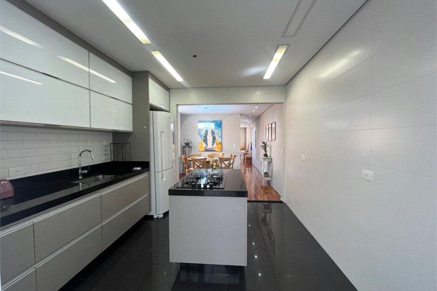 Casa à venda com 3 quartos, sendo 1 suíte, em Vila Ester (zona Norte), São Paulo, SP